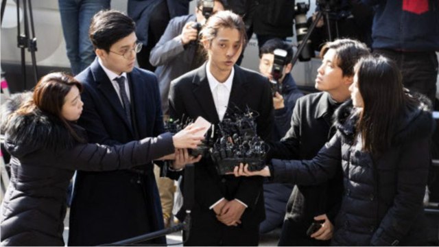 VOICI - Deux stars de la K-pop condamnées pour viol en réunion