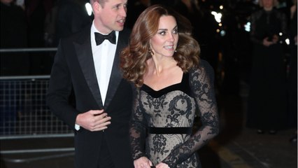VOICI-Meghan et Harry aux États-Unis pour Noël : pourquoi William et Kate sont « soulagés " de leur absence
