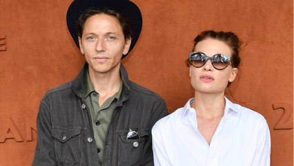 VOICI : « Elle est très portée sur le c*l " : l'étonnante confidence de Raphaël concernant Mélanie Thierry dans Quotidien