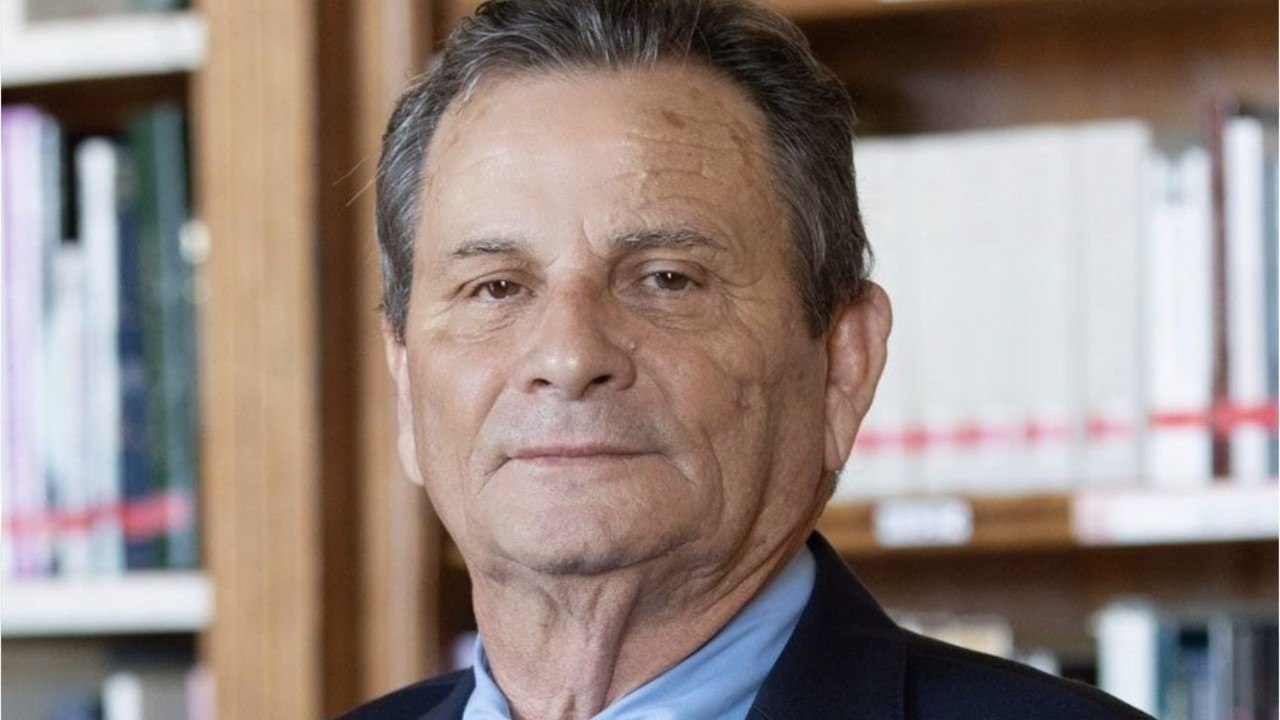 VOICI - Un sénateur LREM poignardé : suspecté, son fils a été retrouvé avec les jambes brisées