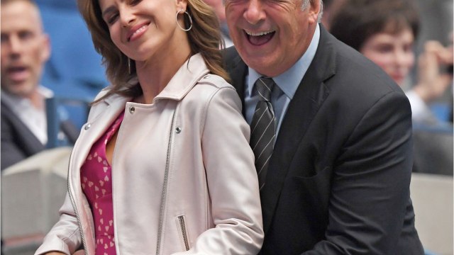 Voici - Alec et Hilaria Baldwin accueillent un sixième bébé... 5 mois après la naissance de leur dernier enfant