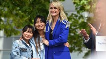 VOICI-PHOTOS Laeticia Hallyday : sa tendre déclaration à ses filles Jade et Joy