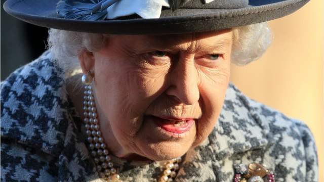 VOICI Meghan et Harry quittent la famille royale : ce qui fait le plus souffrir Elizabeth II