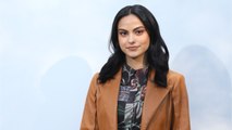 VOICI  Riverdale : Camila Mendes défend Lili Reinhart et Cole Sprouse, accusés d’agressions sexuelles