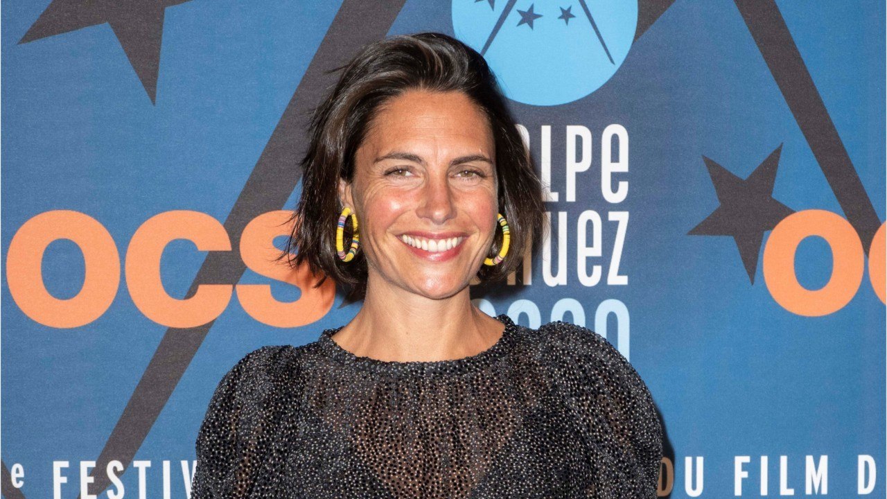 VOICI : Duos mystères : les internautes choqués par la présence d’une invitée (1)