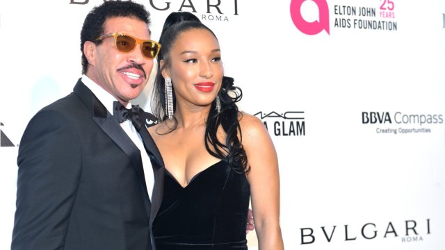 VOICI : Lionel Richie : qui est sa compagne Lisa Parigi de 40 ans sa cadette ?