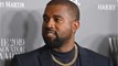 VOICI-Kanye West : son très beau geste pour la famille de George Floyd