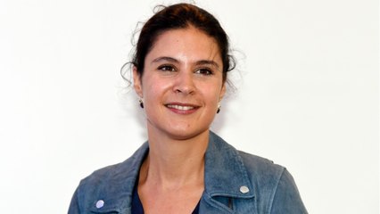 VOICI : Apolline de Malherbe interrompue en direct par la belle surprise d'un admirateur