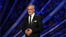 VOICI - Steven Spielberg en deuil : son père est mort à l’âge de 103 ans