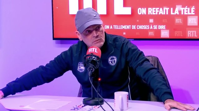 VOICI - Le stress de C8, c'est que j'aille là-bas : Laurent Baffie dévoile une clause étonnante de son contrat avec C8