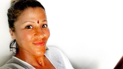 VOICI Naoil : cette photo avec Claude qui a intrigué et beaucoup amusé les internautes