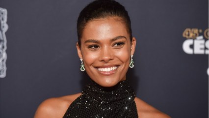 VOICI-PHOTO Tina Kunakey rend hommage à sa maman dans une émouvante publication sur Instagram