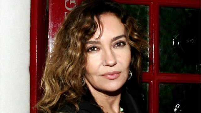 VOICI - Mort de Caroline Cellier, actrice et veuve de Jean Poiret, à l'âge de 75 ans