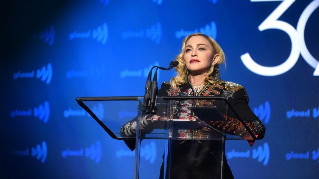 VOICI Madonna : découvrez pourquoi la chanteuse est poursuivie en justice par un fan