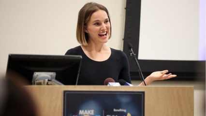 VOICI - Natalie Portman : la star dévoile une photo exclusive avec ses deux enfants