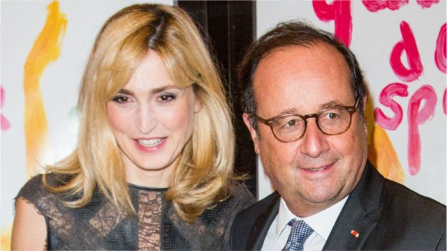 VOICI François Hollande : sortie en amoureux avec Julie Gayet au Gala de l’espoir