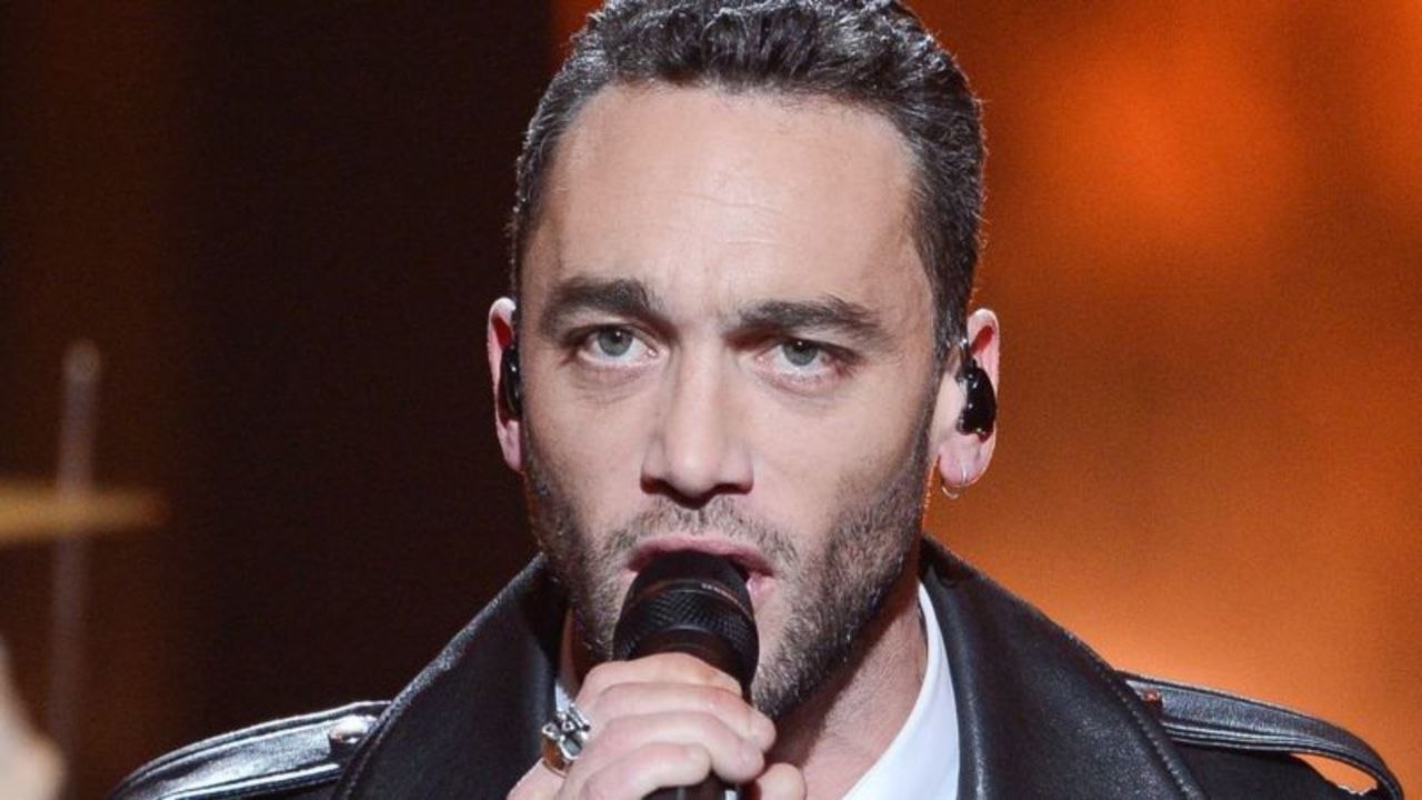 VOICI Jean-Baptiste Guégan critiqué par les fans de Johnny : David Hallyday prend sa défense