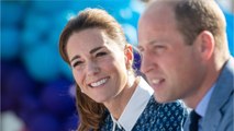 VOICI - PHOTO Kate Middleton et le prince William : ce cliché inédit avec leurs enfants pour souhaiter leurs voeux