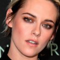 VOICI SOCIAL - Twilight : Pourquoi Kristen Stewart a Détesté Tourner La Scène De Sexe Avec Robert Pattinson (1)