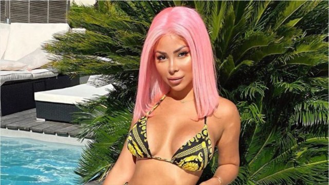 VOICI - Maeva Ghennam moquée par les candidats de Marseillais après une visite chez le dentiste