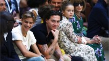 VOICI-PHOTO Romeo et Brooklyn Beckham très proches : leurs fans s'emballent