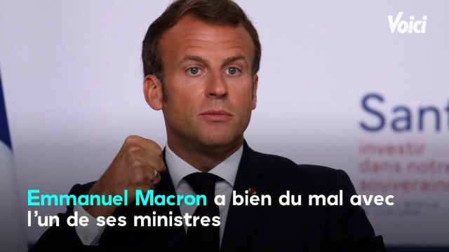 VOICI - Emmanuel Macron agacé par les conneries d'un ministre