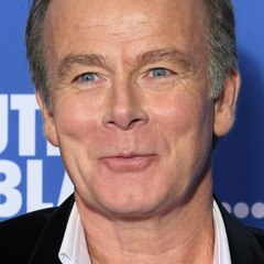 VOICI SOCIAL "Il Fait Pépé !" : Les Fans De Franck Dubosc Ont Du Mal À Le Reconnaître (1)