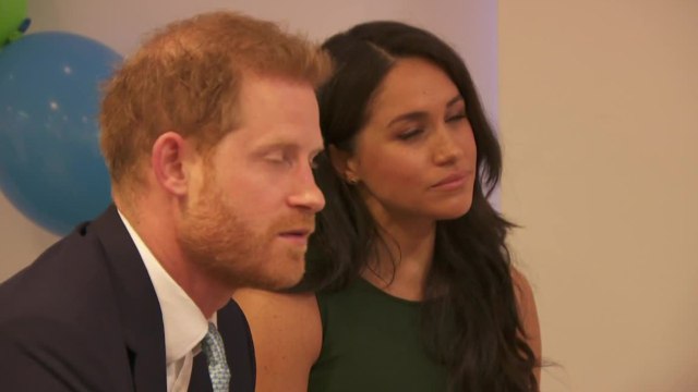 VOICI - Meghan Markle et le prince Harry : cette réaction du couple qui a révolté les internautes