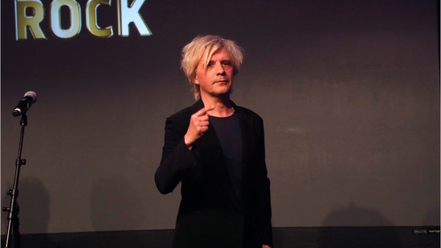 VOICI Nicola Sirkis (Indochine) fait de rares confidences sur la mort de son frère dans Quotidien