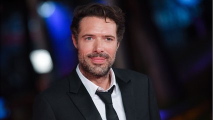 VOICI- Nicolas Bedos fait une expérience « inédite " et « désagréable " sur Twitter