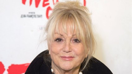 VOICI - Mylène Demongeot : le banquier qui l’a escroquée condamné à trois ans de prison