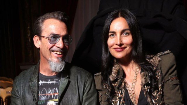 VOICI - Florent Pagny : comment Vanessa Paradis a failli faire capoter son couple avec Azucena