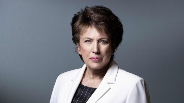 VOICI - Roselyne Bachelot annonce que l’embarrassant tapis de Claude Lévêque à l’Elysée sera retiré (1)