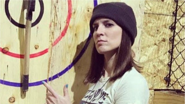 VOICI - Mort de Jeanette Maus, l'actrice de Ma meilleure amie, sa soeur et moi, à l'âge de 39 ans