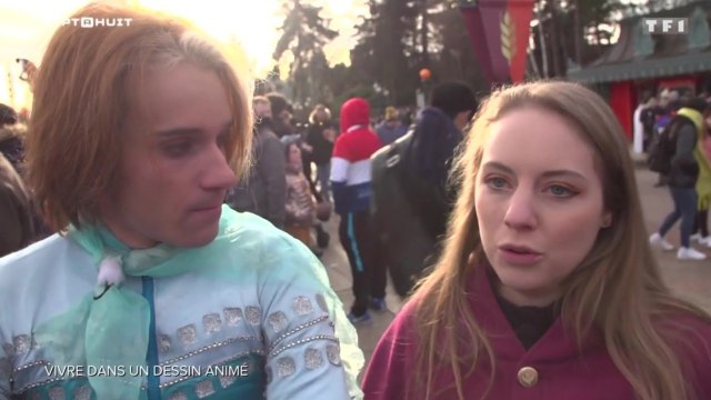 VOICI - Sept à Huit : massacrés par les internautes, des fans de Disney répliquent