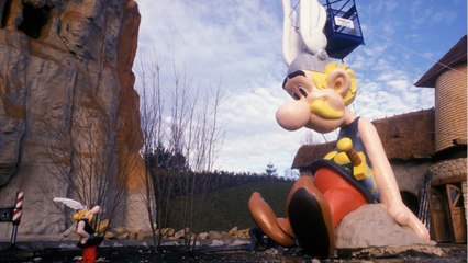 VOICI - District Z : d’où vient l’incroyable décor récupéré par Arthur pour son jeu de zombies ?