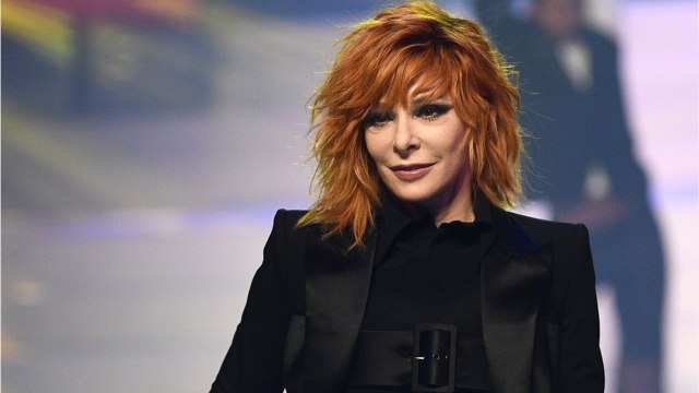 VOICI-Mylène Farmer : son amusante confidence sur ses visiteurs imprévus pendant le confinement