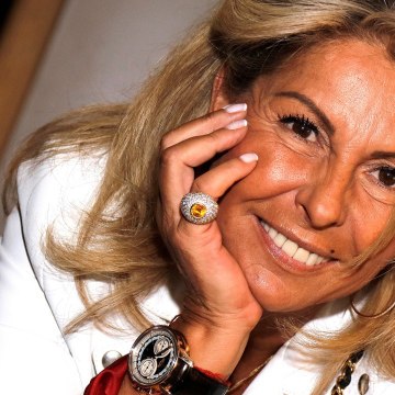 VOICI-Affaire conclue : Pierre-Jean Chalençon insulte Caroline Margeridon, elle réplique (1)