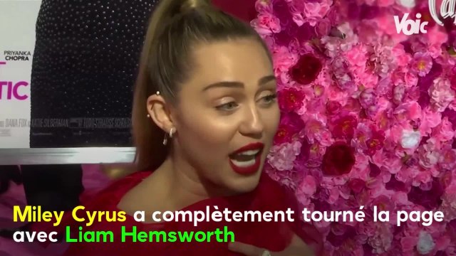 VOICI Miley Cirus en lingerie transparente avec Cody Simpson