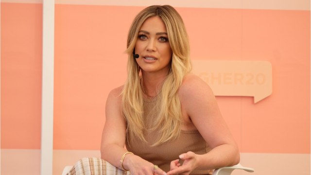 VOICI - Hilary Duff : après avoir montré une photo de son fils nu, elle répond à des accusations « dégoûtantes