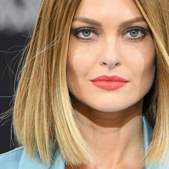 VOICI social - Caroline Receveur Jalouse ? Cette Candidate De DALS Qu’Hugo Philip N’aurait Pas Le Droit D’approcher (1)