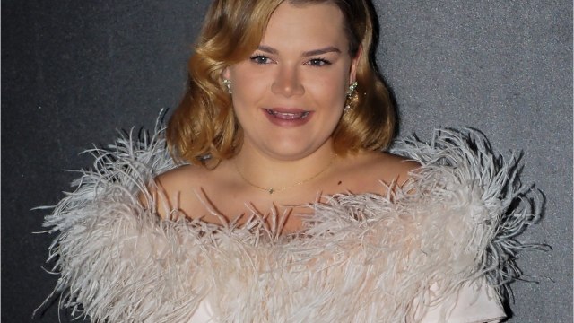 VOICI - Camille Gottlieb dévoile son corps de rêve en bikini