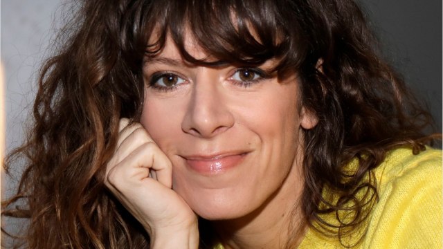 VOICI - Magali Ripoll : avec ses copines les Maskettes, elle part à la recherche de la fausse note