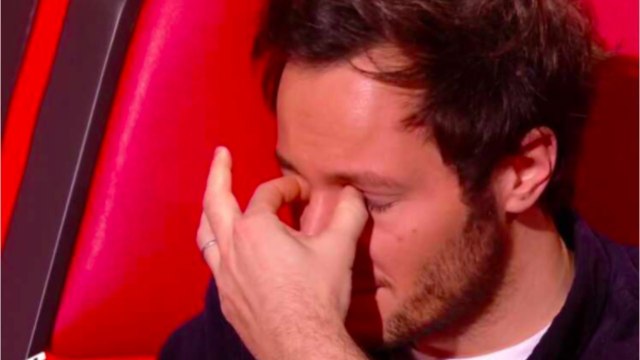 VOICI : The Voice 2021 : qui est Tarik, le slameur qui a ému aux larmes Vianney ?