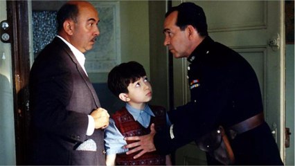 VOICI Jules Sitruk : que devient l'enfant star du film Monsieur Batignole ?