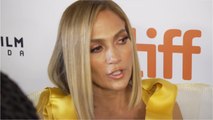 Voici - Jennifer Lopez vivement attaquée sur le tapis rouge du Festival du film de Toronto