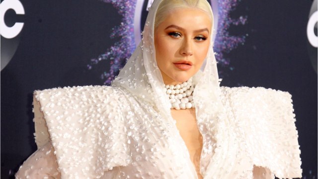 VOICI - Christina Aguilera : sa vidéo d’elle à 7 ans en pleine chanson fait fondre les internautes