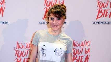 VOICI - Anne-Elisabeth Blateau poursuivie pour « violences " : la comédienne comparaîtra en mars 2020