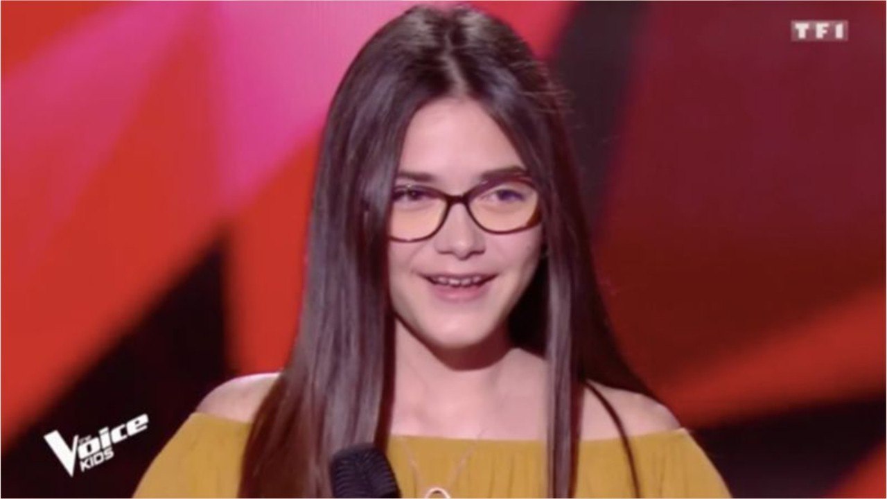 VOICI - The Voice Kids : la mère de Marie revient sur l’appel bouleversant à Anna, la « sœur de cœur " de la petite chanteuse