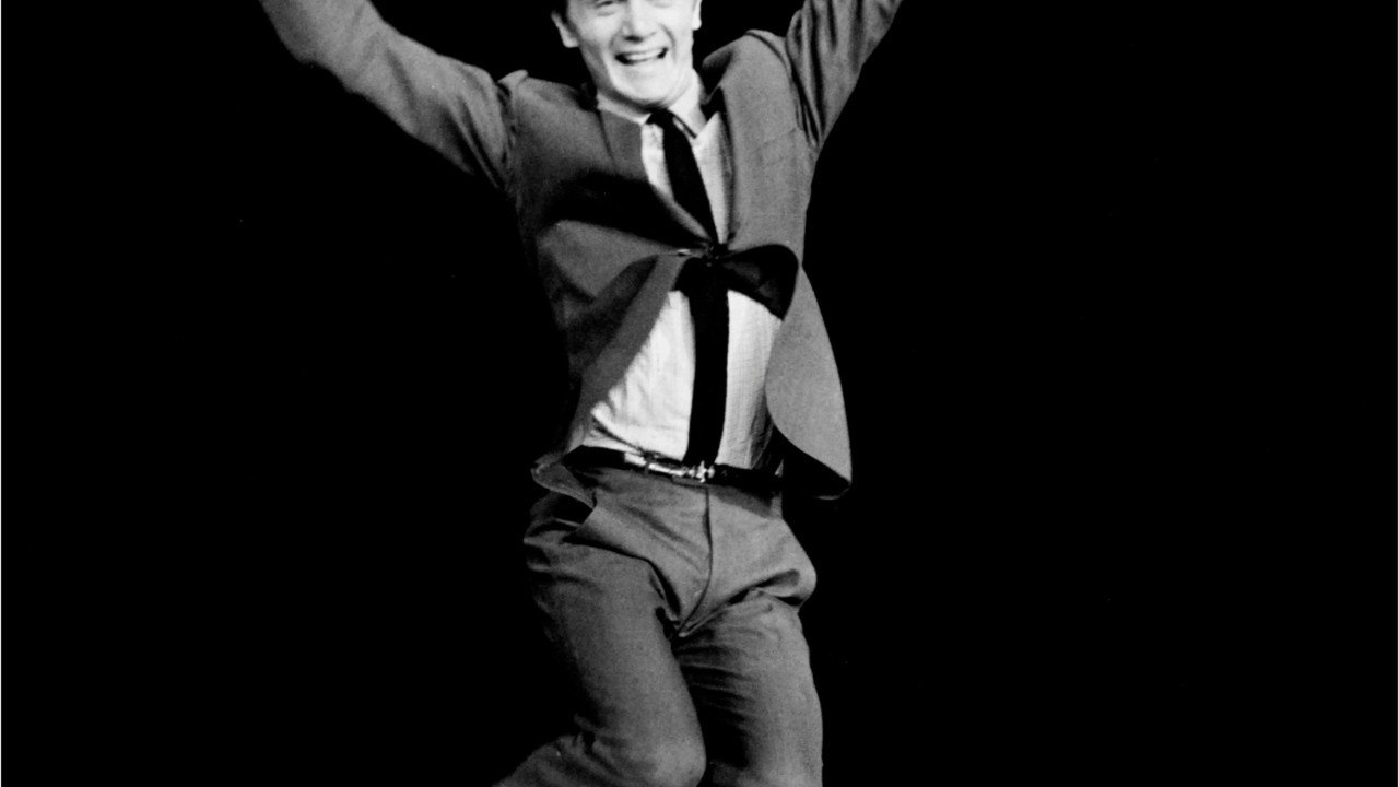 Voici - Claude François une « ordure " ? Un ancien collaborateur balance sur le comportement du chanteur